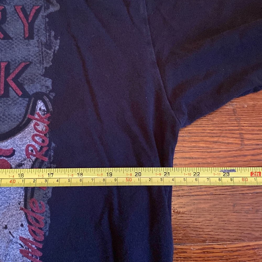 Legendary ‘95 Rock and Roll Hall of Fame Museum Cleveland, OH T-Shirt XL - Picture 3 of 6